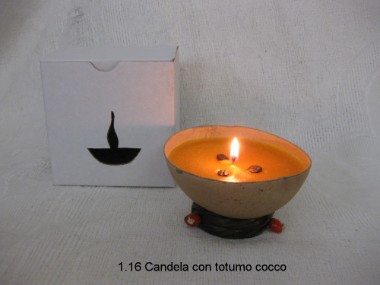 1.16 Candela con totumo cocco